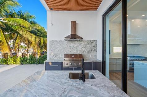 2 Sunset Lane Lauderdale By The Sea FL 33062