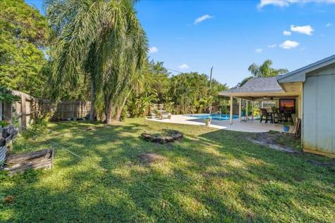 500 10TH Street SW Vero Beach FL 32962