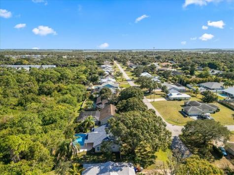 500 10TH Street SW Vero Beach FL 32962