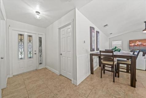500 10TH Street SW Vero Beach FL 32962