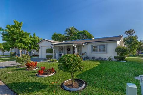 4290 NW 45th Terrace Lauderdale Lakes FL 33319
