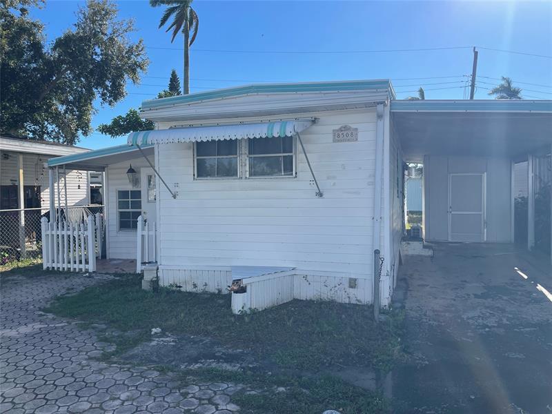8508 SW 16th Court Davie FL 33324