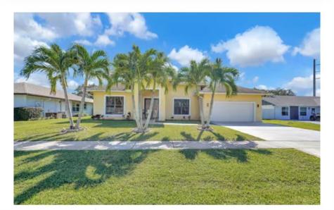 123 Bilbao Street Royal Palm Beach FL 33411