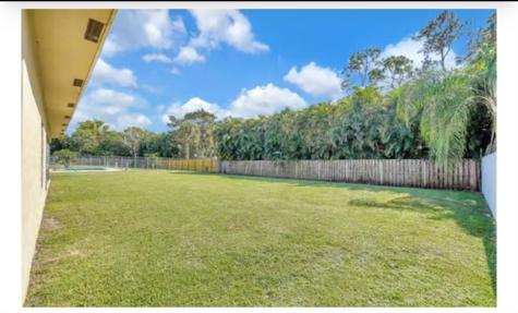 123 Bilbao Street Royal Palm Beach FL 33411