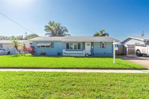 6430 Harding Street Hollywood FL 33024