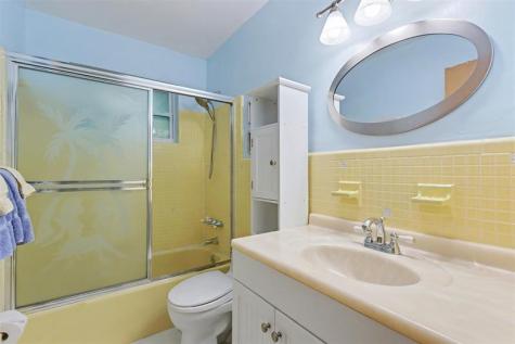 6430 Harding Street Hollywood FL 33024