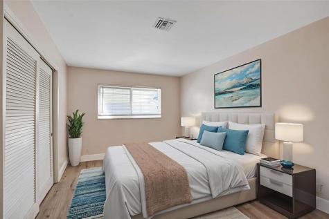 2160 NE 44th Court Lighthouse Point FL 33064