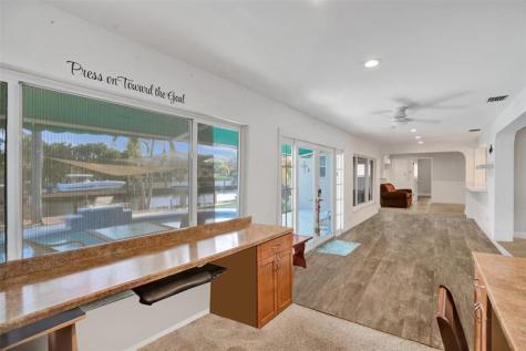 2160 NE 44th Court Lighthouse Point FL 33064