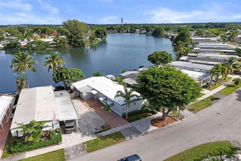 21851 S Heritage Circle Pembroke Pines FL 33029