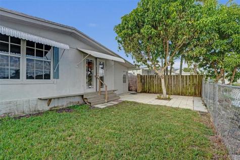 21851 S Heritage Circle Pembroke Pines FL 33029