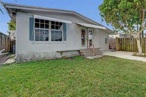 21851 S Heritage Circle Pembroke Pines FL 33029