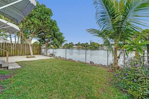 21851 S Heritage Circle Pembroke Pines FL 33029