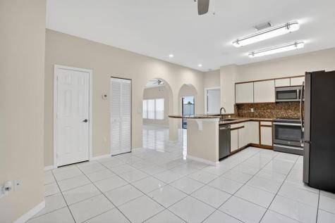 9401 NW 18th Drive Plantation FL 33322