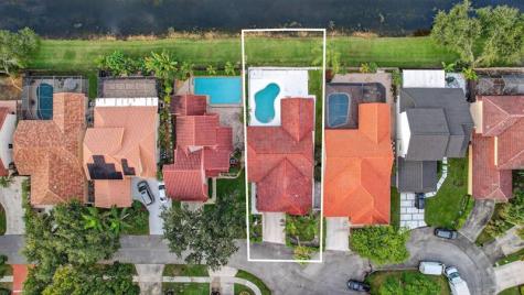 9401 NW 18th Drive Plantation FL 33322