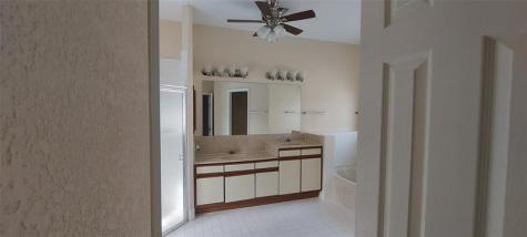 9401 NW 18th Drive Plantation FL 33322
