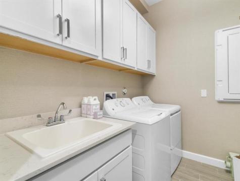 987 Castaway Court Loxahatchee FL 33470