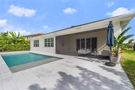 987 Castaway Court Loxahatchee FL 33470