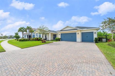987 Castaway Court Loxahatchee FL 33470