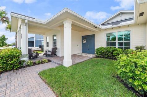 987 Castaway Court Loxahatchee FL 33470