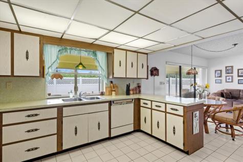 137 SE Turtle Creek Drive Jupiter FL 33469