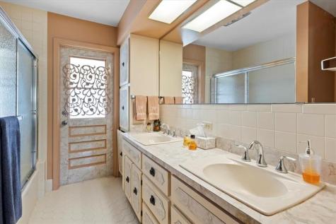 137 SE Turtle Creek Drive Jupiter FL 33469