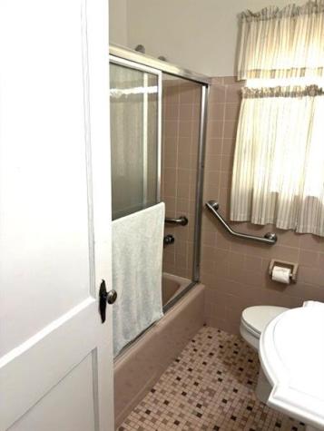 44 SW 5th Street Dania Beach FL 33004