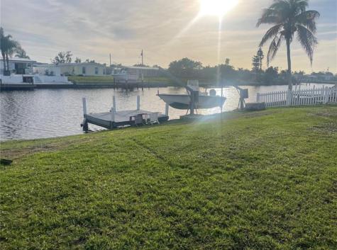 370 Weber Terrace Other City - In The State Of Florida FL 33952