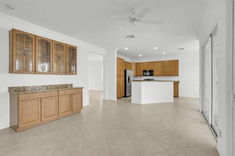 6366 Astor Place Vero Beach FL 32966