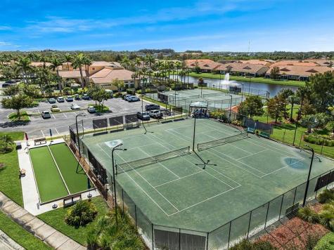 6366 Astor Place Vero Beach FL 32966