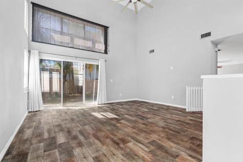 601 Lakeshore Terrace Davie FL 33325