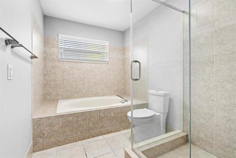 601 Lakeshore Terrace Davie FL 33325