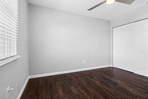 601 Lakeshore Terrace Davie FL 33325