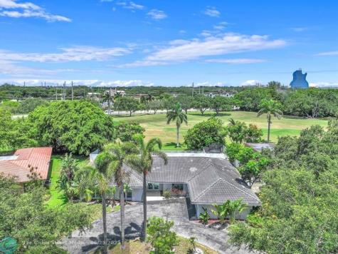 5421 N 36th Court Hollywood FL 33021