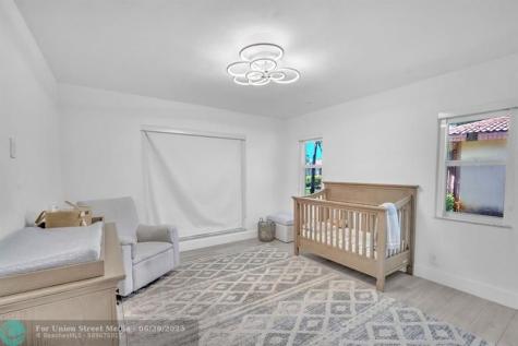 5421 N 36th Court Hollywood FL 33021