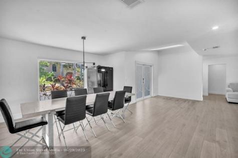 5421 N 36th Court Hollywood FL 33021