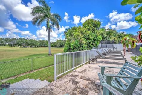 5421 N 36th Court Hollywood FL 33021