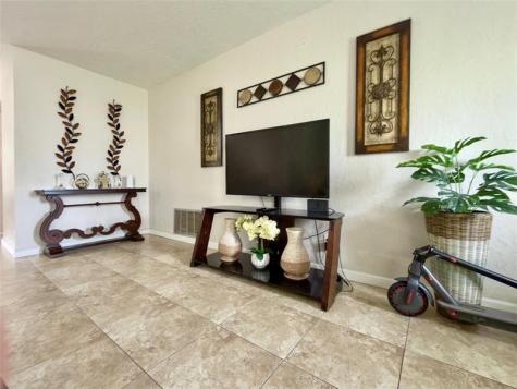 4510 NW 46th Street Tamarac FL 33319