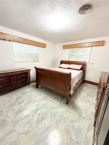 341 NE 164th Street Miami FL 33162
