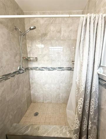 341 NE 164th Street Miami FL 33162