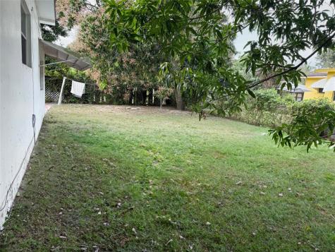 341 NE 164th Street Miami FL 33162
