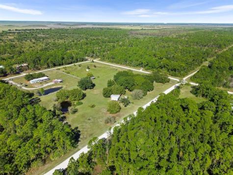 4550 Pioneer 23rd Street Clewiston FL 33440