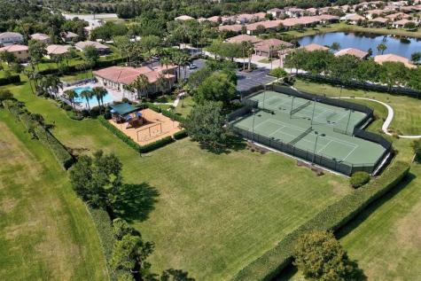5563 55TH Terrace Vero Beach FL 32967