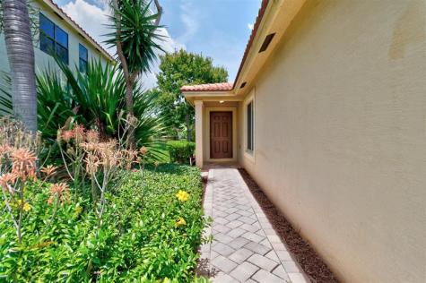 5563 55TH Terrace Vero Beach FL 32967