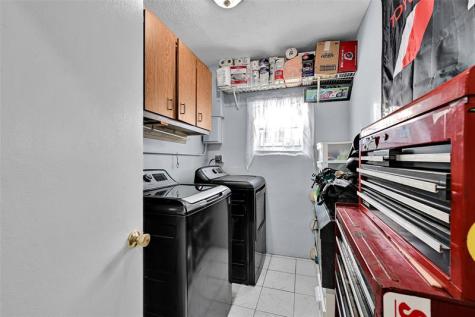 1933 SW 67th Avenue North Lauderdale FL 33068