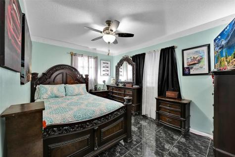 1933 SW 67th Avenue North Lauderdale FL 33068