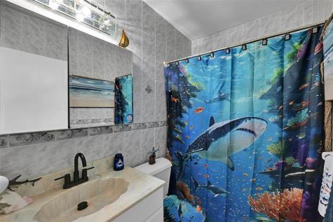 1933 SW 67th Avenue North Lauderdale FL 33068