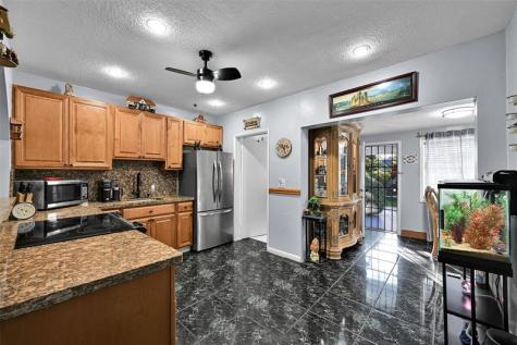 1933 SW 67th Avenue North Lauderdale FL 33068
