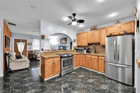 1933 SW 67th Avenue North Lauderdale FL 33068