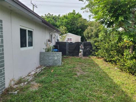 4711 N Andrews Avenue Fort Lauderdale FL 33309