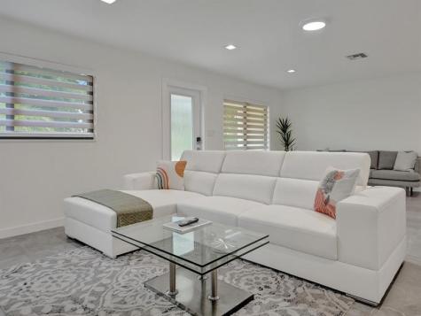 260 NW 36th Street Boca Raton FL 33431